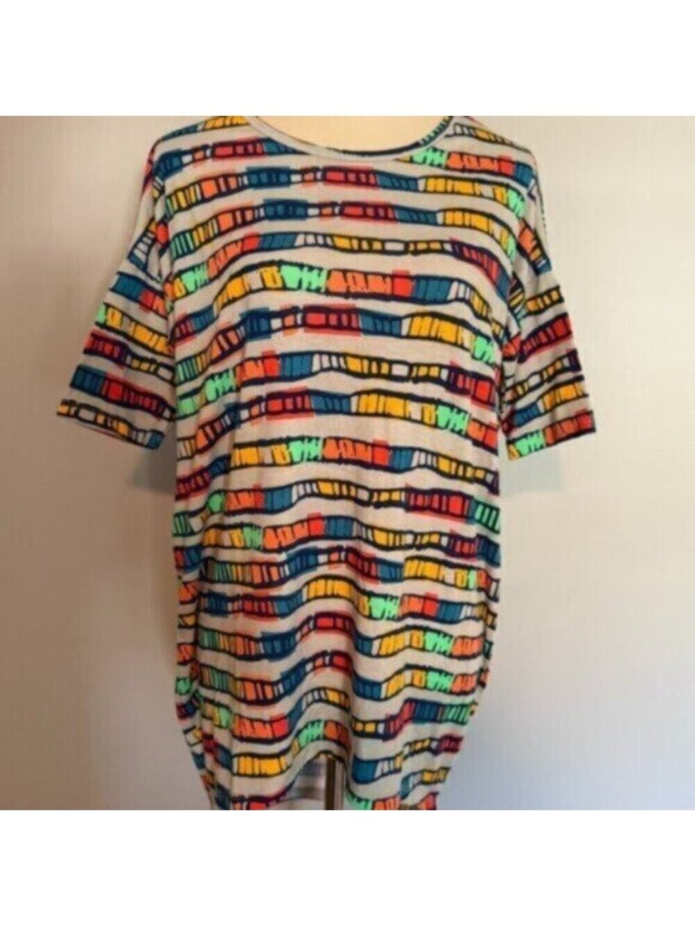 New LulaRoe women's XS gray, green, orange, navy top